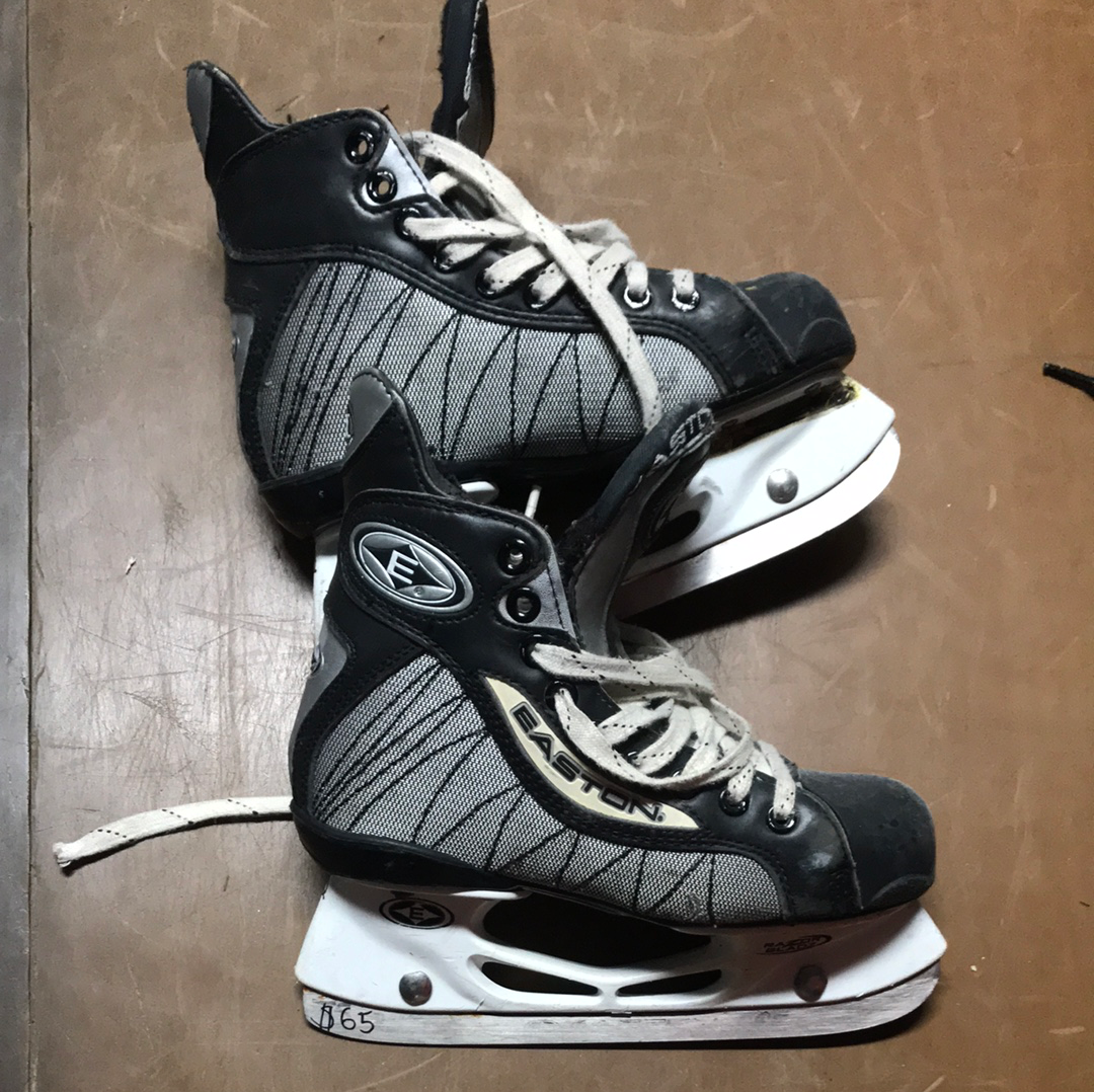 Used Easton S17 Y13.5D Skates – Crow's Sports