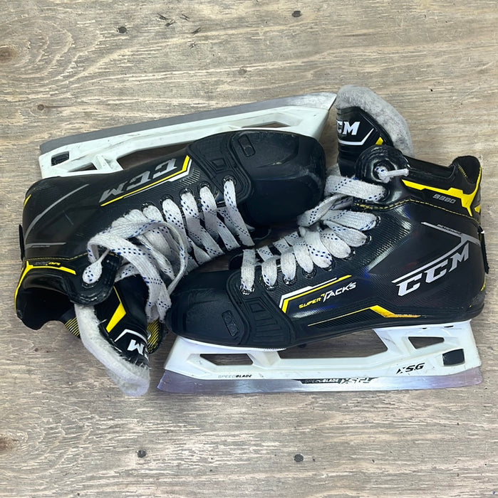 Used CCM SuperTacks 9380 Size 8 Goal Skates