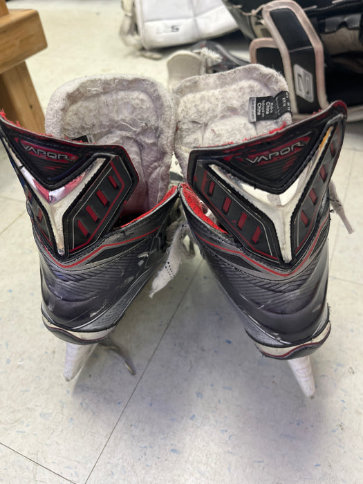 Used Bauer Vapor X800 Size 3 Skates