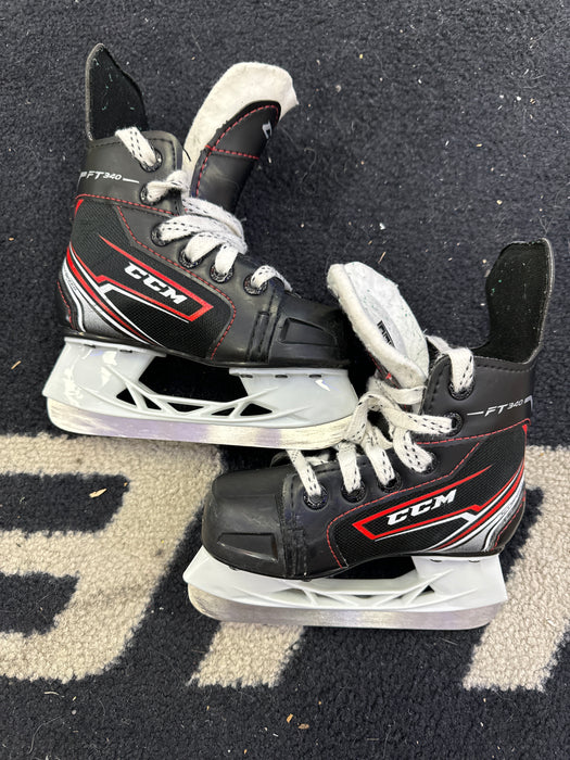 Used CCM Jetspeed Ft340 8Y Youth Player Skates