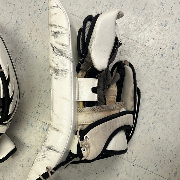 Used Brian’s Subzero 7.0 Senior Catcher Blocker Set