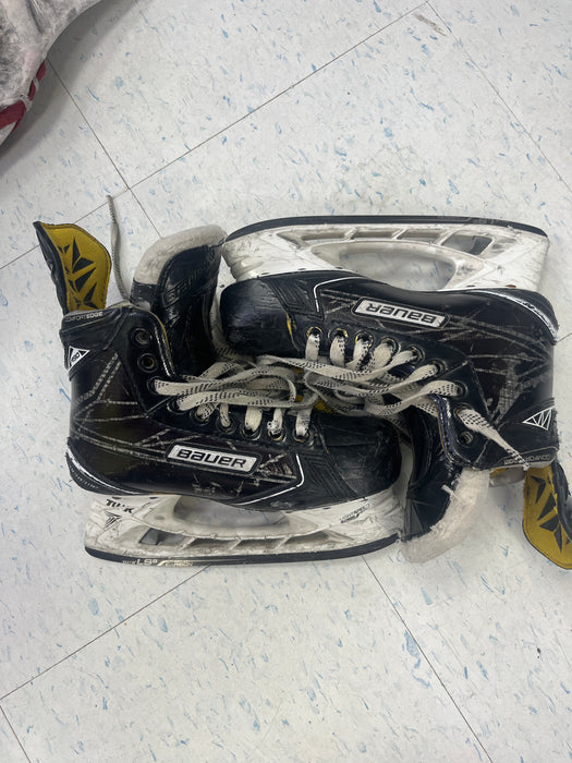 Used Bauer Supreme s190 Size 3 Skates