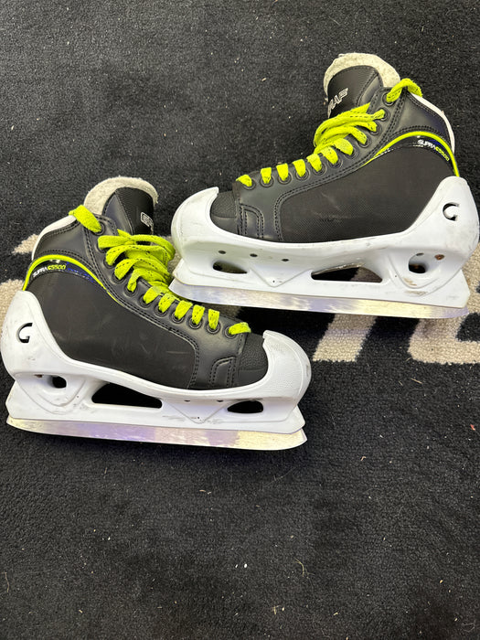 Used Graf Supra G5500 9.5D Goal Skate