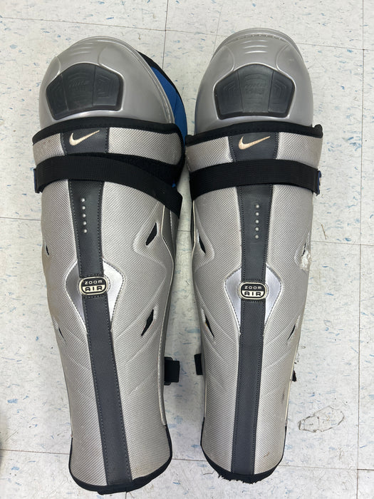 Used Nike Quest V12 Senior Shin Guards