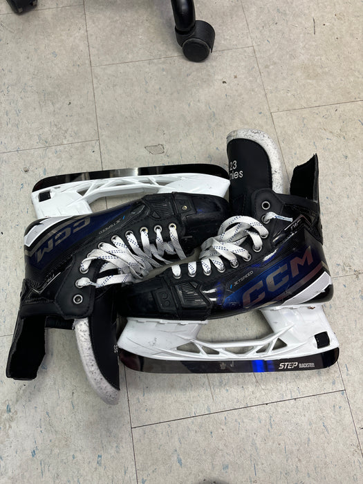 Used CCM JetSpeed FT6 Pro Size 9.5 Matthew Knies Pro Stock Skates