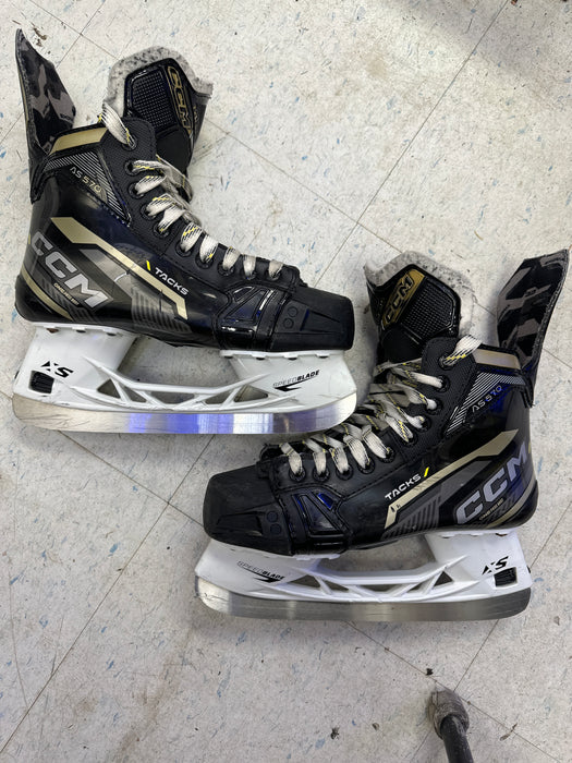 Used CCM Tacks As570 6D Player Skates