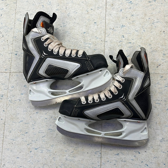 Used Easton Ultra 4.0D Player Skates