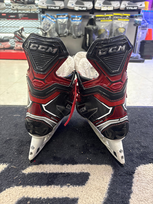 Used CCM JetSpeed FT480 4.0D Skates