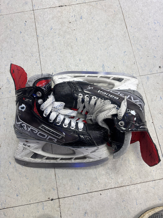 Used Bauer Vapor X3.7 Size 4.0 Skates