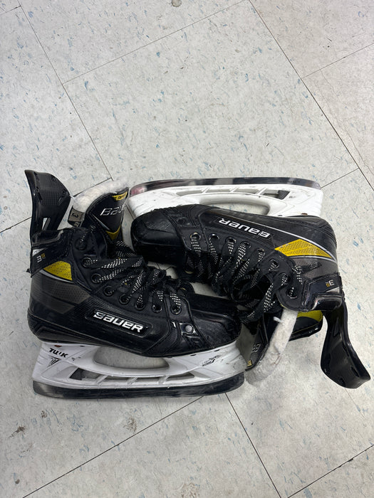 Used Bauer Supreme 3s Pro Size 3.0 EE Skates