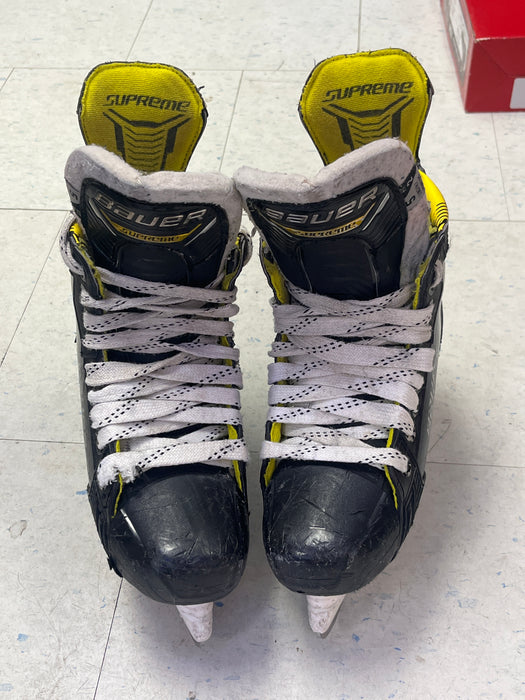 Used Bauer Supreme M4 Size 5 Skates