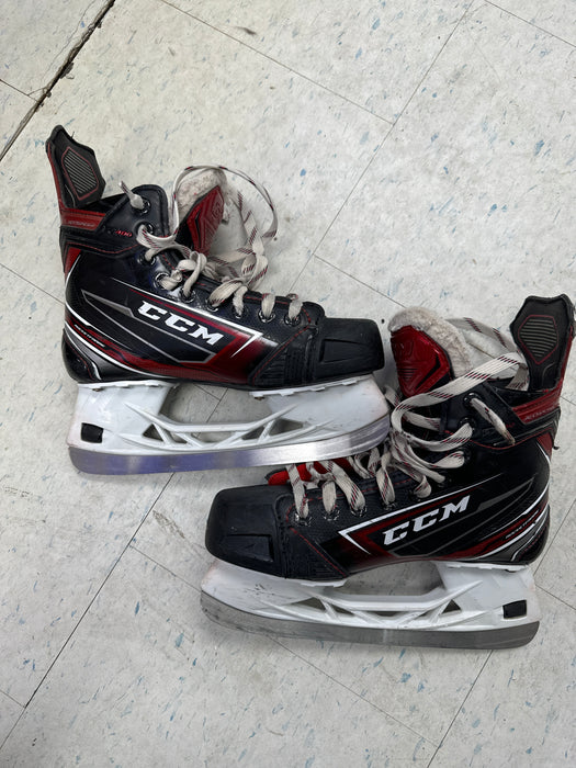 Used CCM Jetspeed FT480 5.5D Player Skates