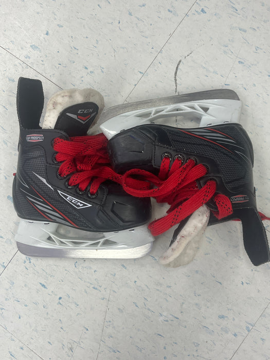 Used CCM Top Prospect Size 8 Youth Skates