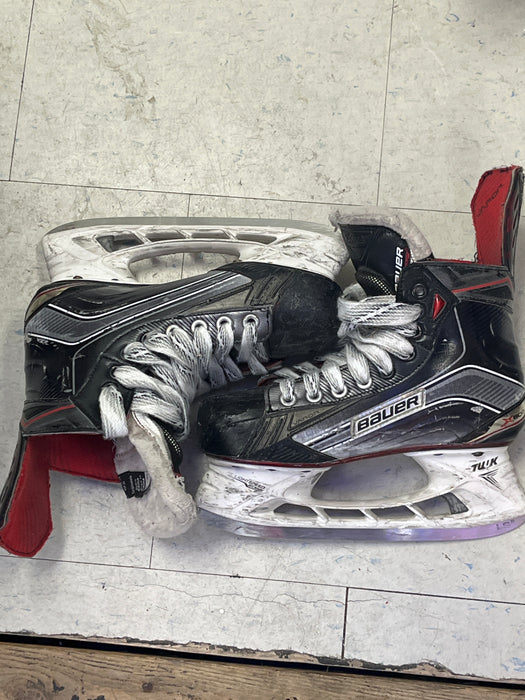 Used Bauer Vapor X800 Size 3 Skate