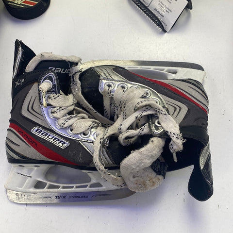 Used Easton MAGNUM Youth 12.0 Ice Skates / Ice Hockey Ice Skates / Ice  Hockey