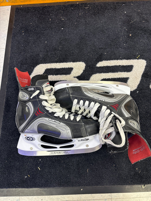 Used Easton Synergy 900 Size 8.5EE Skates