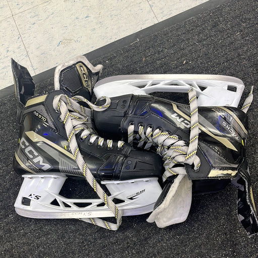 Used CCM Tacks AS570 Size 8.5EE Player Skates