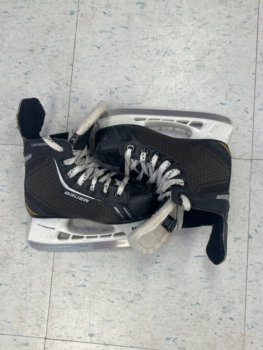 Used Bauer Supreme One.4 Size 12 Youth Skates