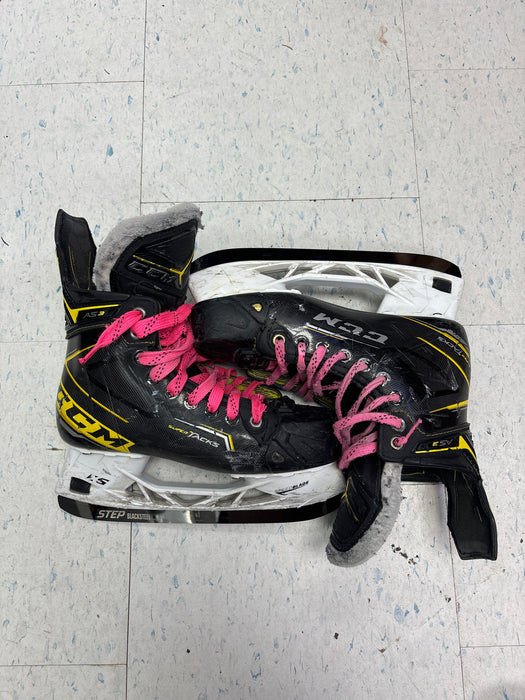 Used CCM Super Tacks AS3 Size 5.5 Skates