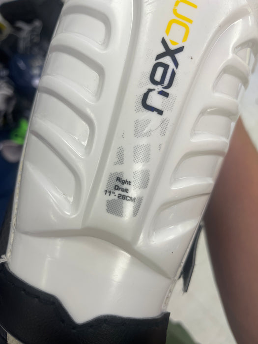 Used Sherwood n10 11" Shin Pads