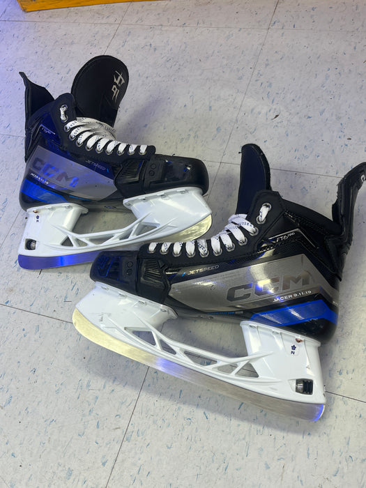 Used CCM JetSpeed FT6 Pro Maple Leafs Pro Stock - John Tavares - Size 9.75 Skates