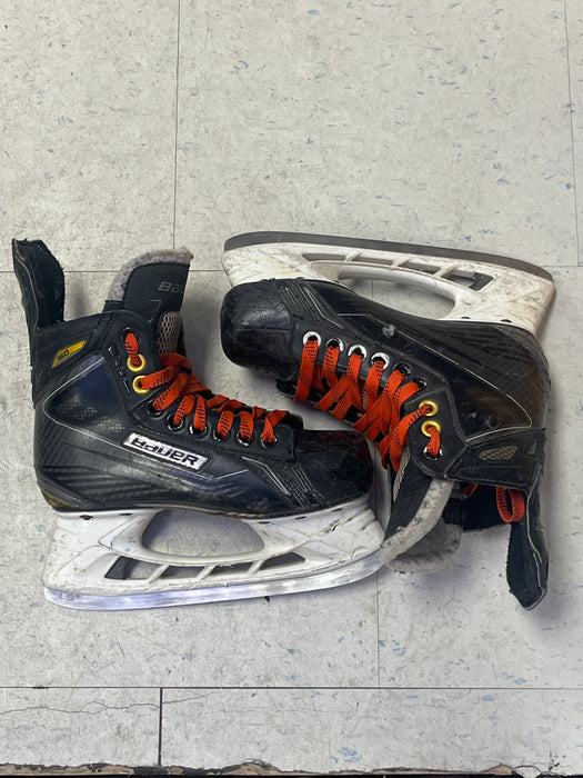 Used Bauer Supreme 160 Size 2 Skates