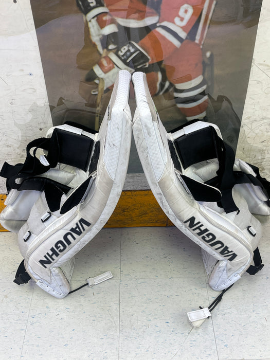 Used Vaughn SLR3 30+2 Junior Goal Pads