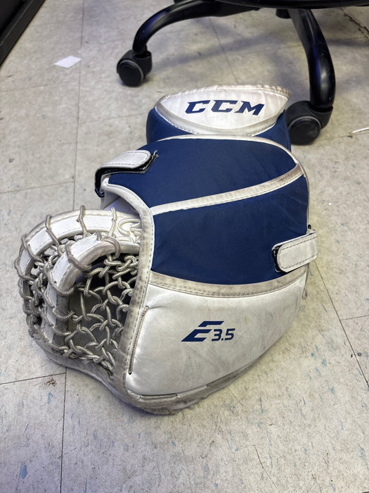 Used CCM E3.5 Junior Catcher