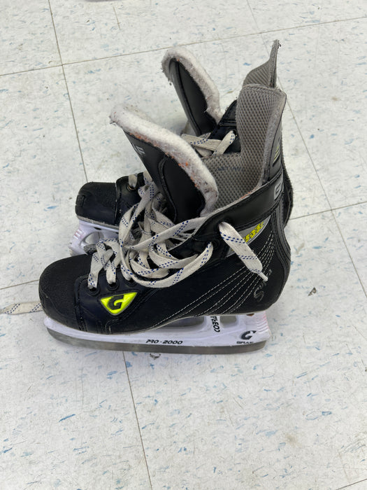 Used Graf Supra 535 Player Skates