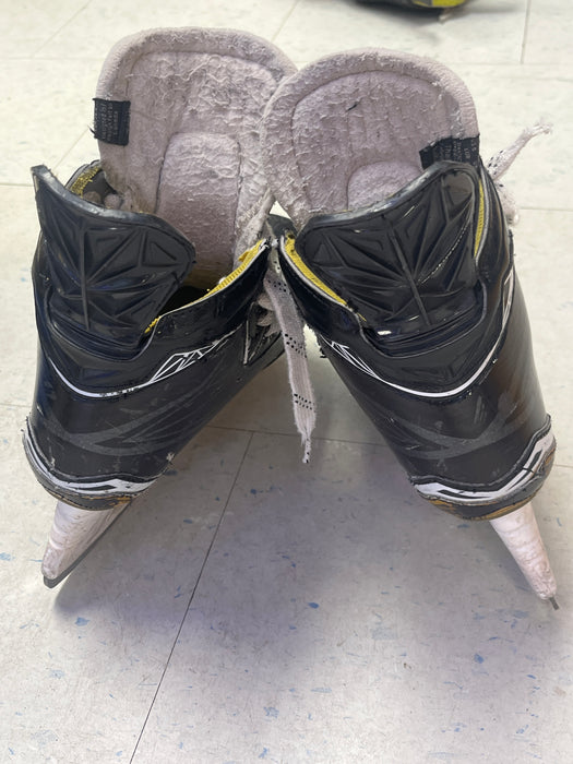 Used Bauer Supreme s180 Size 5 Skates