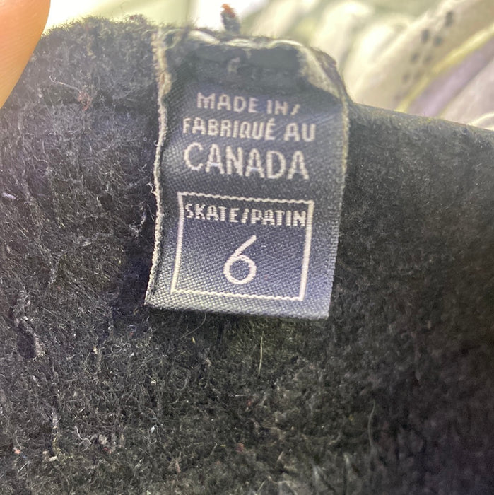 Used CCM U+ Size 6 Skates