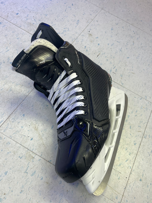 Used Bauer Supreme SHADOW Maple Leafs Pro Stock - P.Myers - Size 9.5 Skates