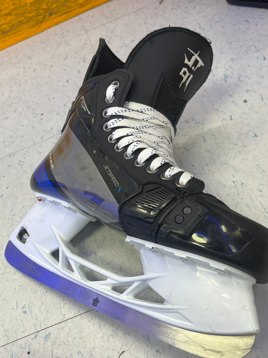 Used CCM JetSpeed FT6 Pro Maple Leafs Pro Stock - John Tavares - Size 9.75 Skates