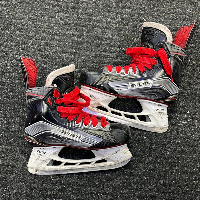 Used Bauer X800 3.5D Player Skates