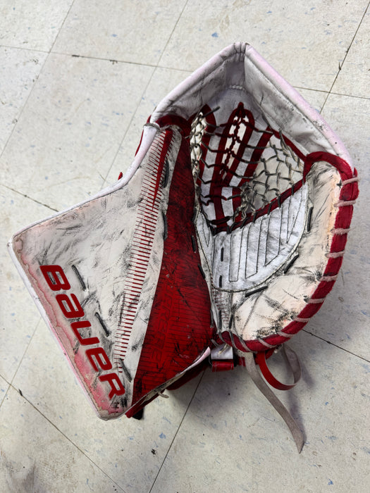 Used Bauer 2S Pro Senior Goalie Catcher
