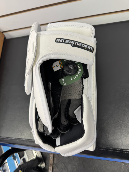Brian's Optik 4 Intermediate Pro Goalie Blocker