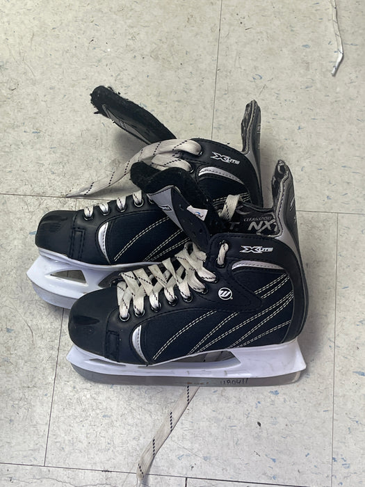 Used Winnwell XLite Size 3.5 Skates