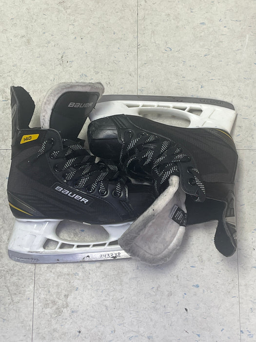 Used Bauer Supreme 140 Size 1 Skates