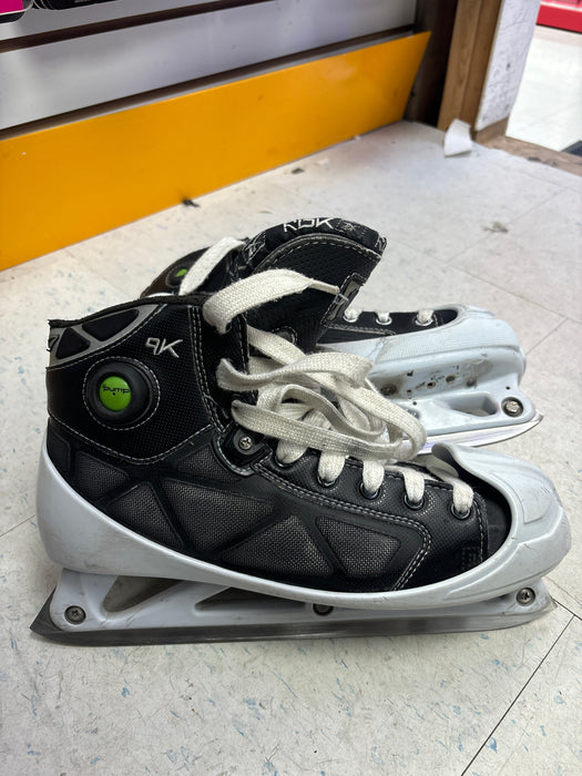 Used Reebok 9k Size 8.5 Goal Skates