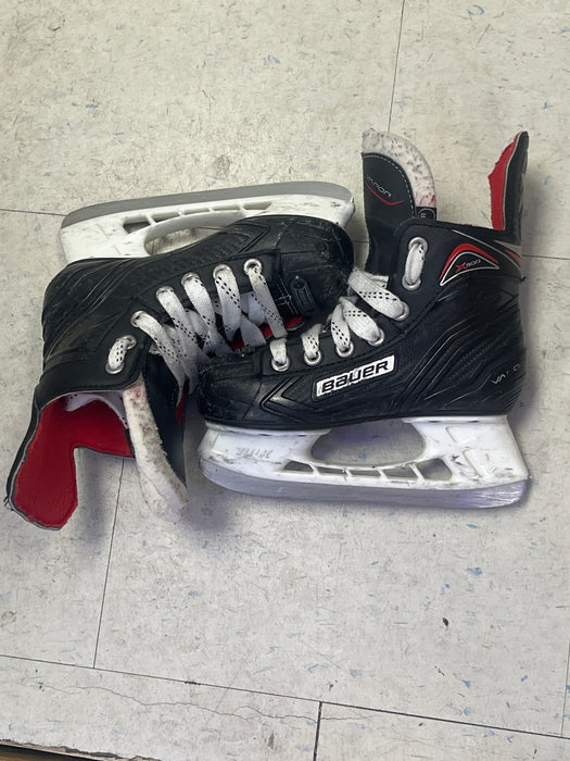 Used Bauer Vapor X300 Size 11 Youth Skates