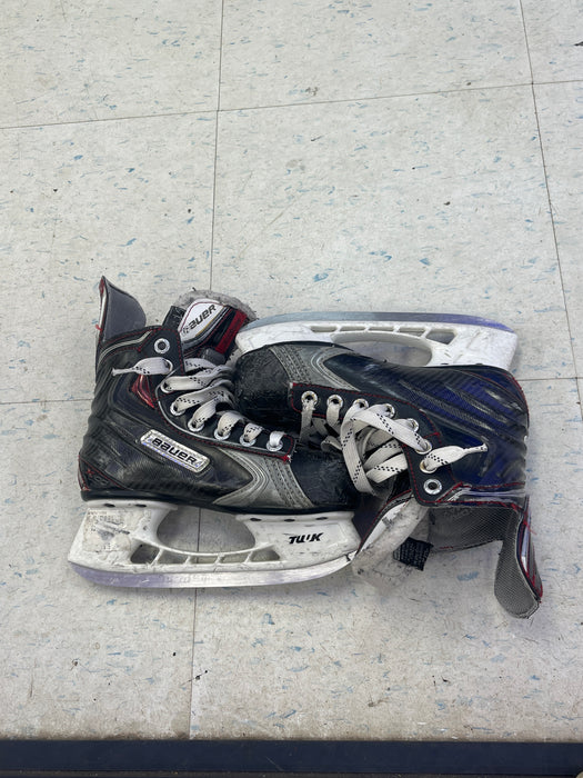 Used Bauer Vapor X100 Size 13.5 Youth Skates