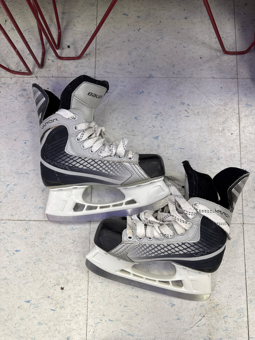 Used Bauer Vapor X:05 1.5D Player Skates