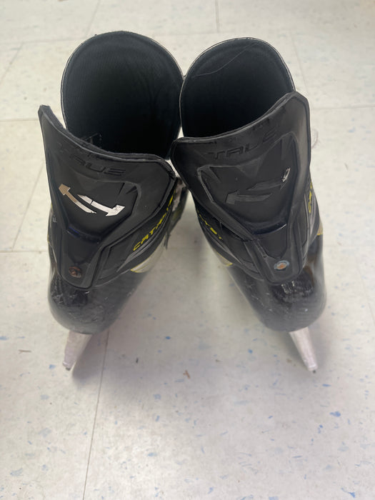 Used True Catalyst 9 Size 6.5 Skates