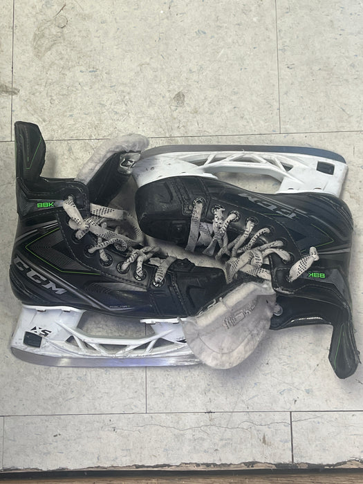 Used Reebok RibCore 88K Size 1 Skates