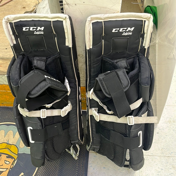 Used CCM EFlex E3.5 26+1 Goal Pads