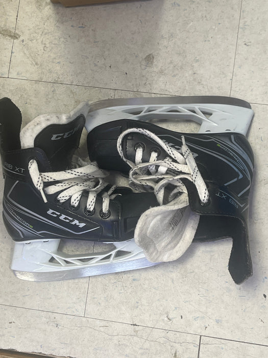 Used CCM RibCore Rib XT Size 12 Youth Skates