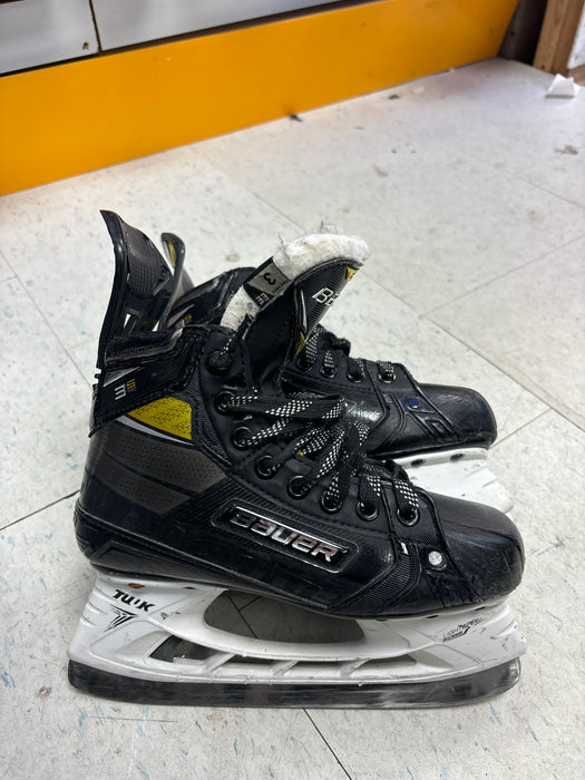 Used Bauer Supreme 3s Pro Size 3.0 EE Skates