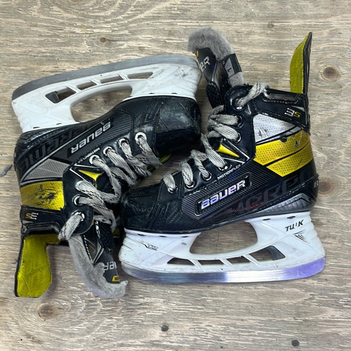 Used Bauer Supreme 3S Size 1 Player Skates