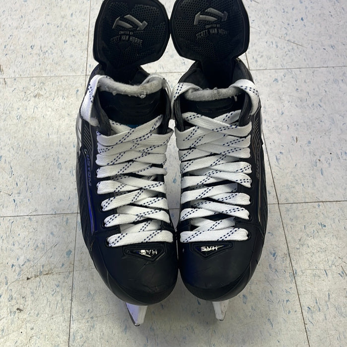 Used True SVH Custom Size 6.5 Skates