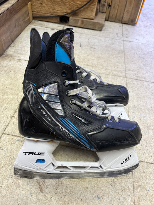 Used True TF7 Size 3.5 Skates